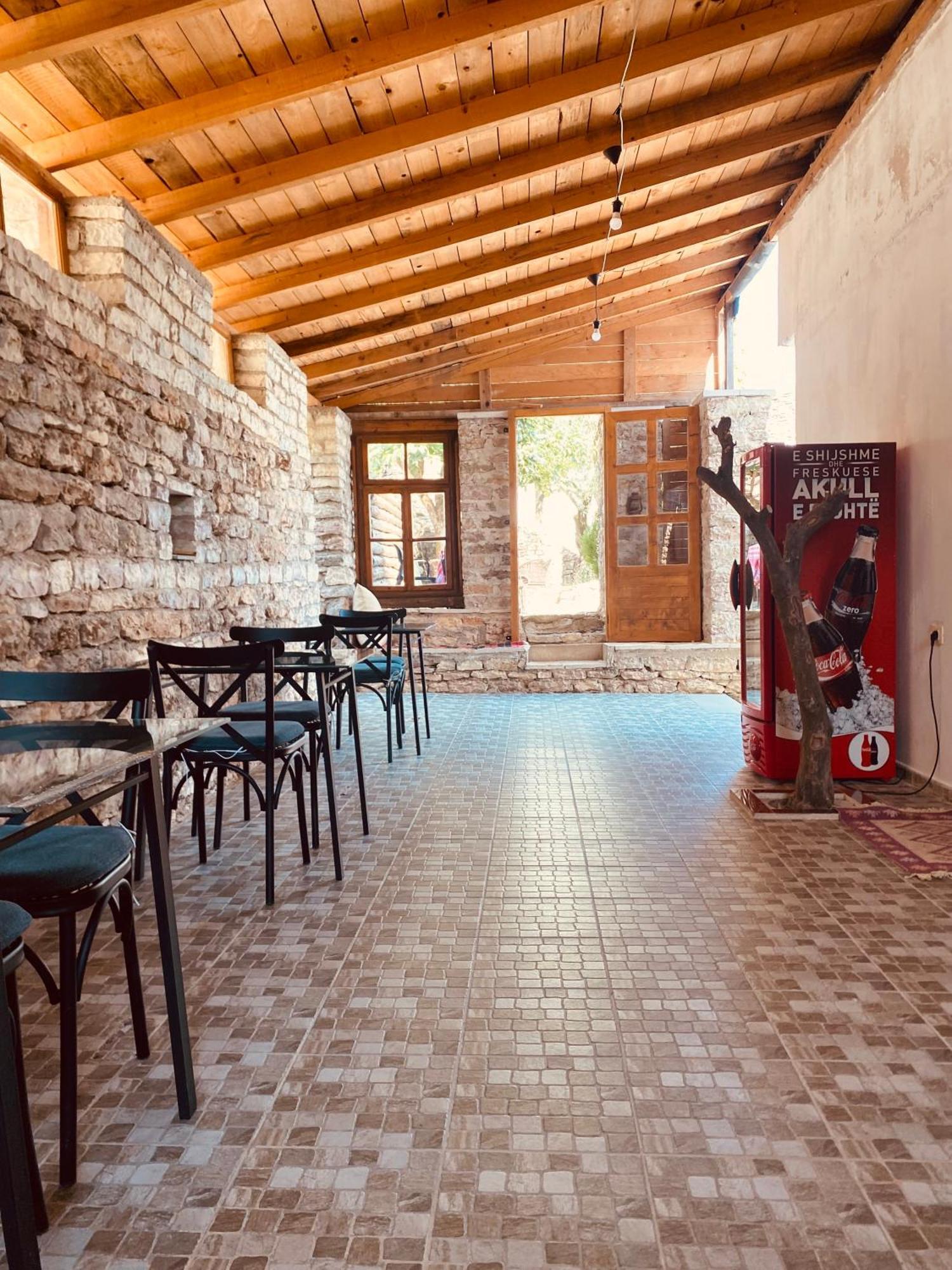 Vila Eri Gjirokastër Esterno foto